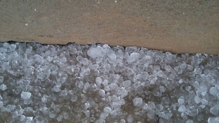 Χαλάζι έριξε σε περιοχές της Τεγέας (vd)