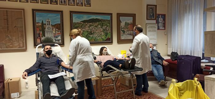 Η πρώτη εθελοντική αιμοδοσία του Συνδέσμου των εν Αττική Λαγκαδινών (εικόνες)
