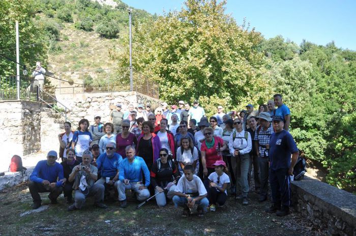 &Mu;&pi;ά&nu;&iota;&omicron; &sigma;&tau;&alpha; &delta;&rho;&omicron;&sigma;&epsilon;&rho;ά &nu;&epsilon;&rho;ά &tau;&omicron;&upsilon; &Tau;&sigma;έ&rho;&phi;&omicron;&upsilon; &mu;έ&sigma;&alpha; &sigma;&tau;&omicron;&nu; &Omicron;&kappa;&tau;ώ&beta;&rho;&iota;&omicron; &gamma;&iota;&alpha; &omicron;&rho;&epsilon;&iota;&beta;ά&tau;&epsilon;&sigmaf; &tau;&omicron;&upsilon; &Sigma;&Alpha;&Omicron;&Omicron; (&epsilon;&iota;&kappa;ό&nu;&epsilon;&sigmaf;)!