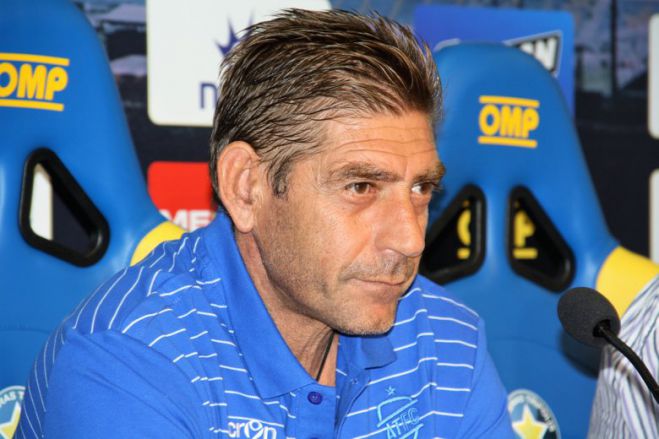 &Pi;&alpha;&nu;&tau;&epsilon;&lambda;ί&delta;&eta;&sigmaf;: "&Delta;&epsilon;&nu; &phi;&omicron;&beta;ά&mu;&alpha;&iota; &tau;ί&pi;&omicron;&tau;&alpha;. &Mu;&epsilon;&gamma;ά&lambda;&eta; &pi;&rho;ό&sigma;&kappa;&lambda;&eta;&sigma;&eta; &gamma;&iota;&alpha; &mu;έ&nu;&alpha; &omicron; &Alpha;&sigma;&tau;έ&rho;&alpha;&sigmaf;"!