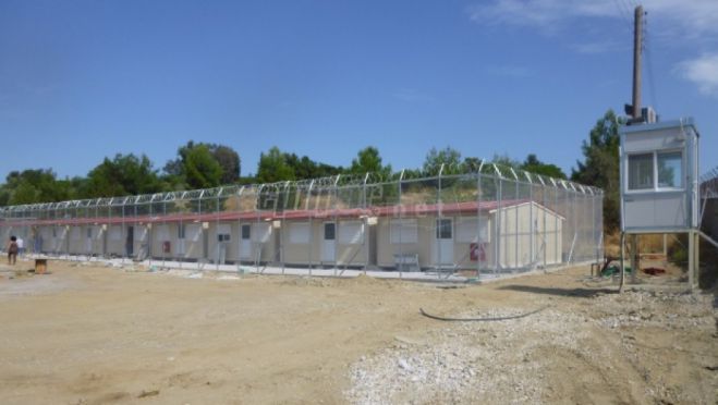 &Omicron;&mu;&alpha;&delta;&iota;&kappa;ό&sigmaf; &beta;&iota;&alpha;&sigma;&mu;ό&sigmaf; &sigma;&tau;&omicron; hot spot &tau;&eta;&sigmaf; &Lambda;έ&sigma;&beta;&omicron;&upsilon; - &Alpha;&lambda;&gamma;&epsilon;&rho;&iota;&nu;&omicron;ί &kappa;&alpha;&kappa;&omicron;&pi;&omicron;ί&eta;&sigma;&alpha;&nu; 25&chi;&rho;&omicron;&nu;&omicron; &Mu;&alpha;&rho;&omicron;&kappa;&iota;&nu;ό ...