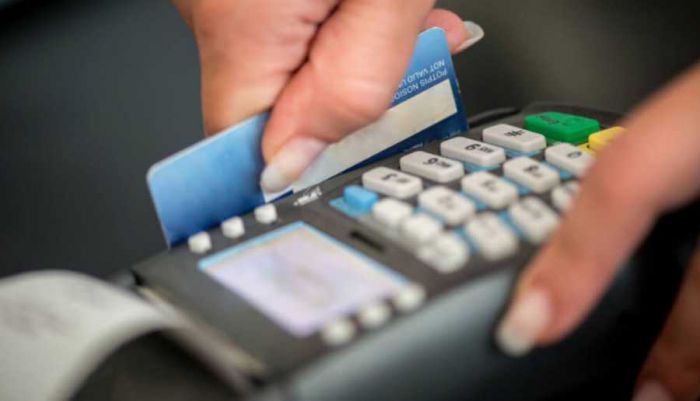 POS &kappa;&alpha;&iota; &sigma;&tau;&omicron;&upsilon;&sigmaf; &sigma;&tau;&alpha;&theta;&mu;&omicron;ύ&sigmaf; &delta;&iota;&omicron;&delta;ί&omega;&nu;;