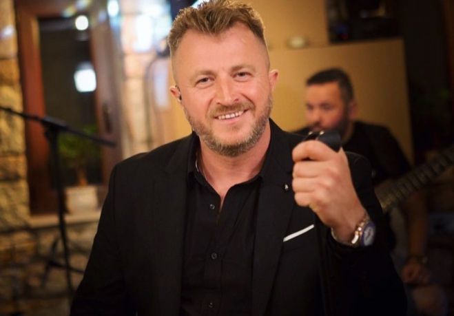 &Alpha;&nu;&alpha;&beta;&lambda;ή&theta;&eta;&kappa;&epsilon; &tau;&omicron; &sigma;&eta;&mu;&epsilon;&rho;&iota;&nu;ό &delta;&eta;&mu;&omicron;&tau;&iota;&kappa;ό &gamma;&lambda;έ&nu;&tau;&iota; &sigma;&tau;&omicron; &Lambda;&epsilon;&beta;ί&delta;&iota;