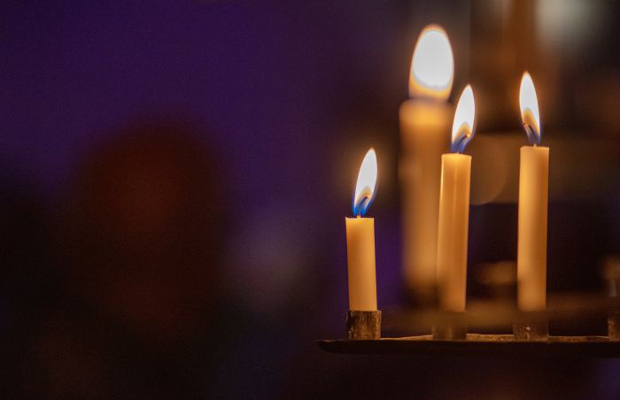 &Sigma;&epsilon; &eta;&lambda;&iota;&kappa;ί&alpha; 96 &epsilon;&tau;ώ&nu; &alpha;&pi;&epsilon;&beta;ί&omega;&sigma;&epsilon; &eta; &Epsilon;&lambda;έ&nu;&eta; &Pi;&alpha;&pi;&alpha;&delta;&omicron;&pi;&omicron;ύ&lambda;&omicron;&upsilon;