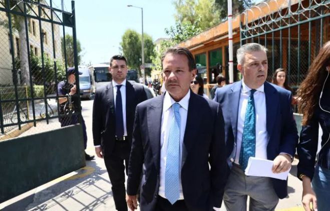 Πατέρας Λύτρα: "Ποτέ δεν θα σήκωνε χέρι ο γιος μου. Έδωσε αφορμή η γυναίκα του"