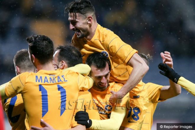 &Alpha;&sigma;&tau;έ&rho;&alpha;&sigmaf; -&Pi;&alpha;&nu;&alpha;&iota;&tau;&omega;&lambda;&iota;&kappa;ό&sigmaf;: MVP &omicron; Stanisavljevic (vd)
