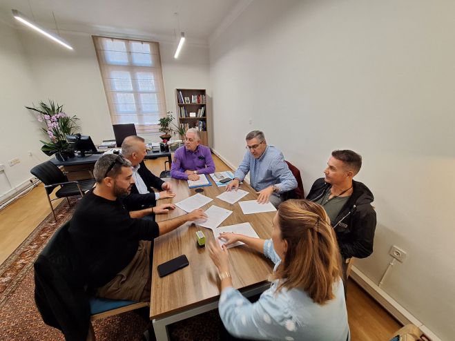 Υπογραφή σύμβασης για την κατασκευή κυκλικού κόμβου στη θέση «Πλάτσα» της Ε.Ο. Τρίπολης – Πύργου