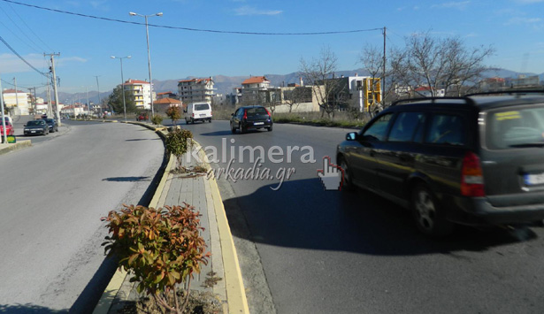 Πάρτε μέτρα, επιτέλους! -  Η στροφή – «καρμανιόλα» της λεωφόρου ΟΗΕ στην Τρίπολη (vd)