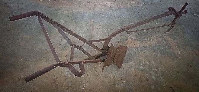 Τα παλιά αλέτρια στον Μαντινειακό κάμπο