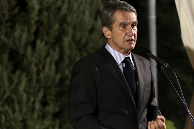 &Pi;&alpha;&rho;&alpha;&iota;&tau;ή&theta;&eta;&kappa;&epsilon; &alpha;&pi;ό &tau;&omicron; &Pi;&Alpha;&Sigma;&Omicron;&Kappa; &omicron; &Lambda;&omicron;&beta;έ&rho;&delta;&omicron;&sigmaf;
