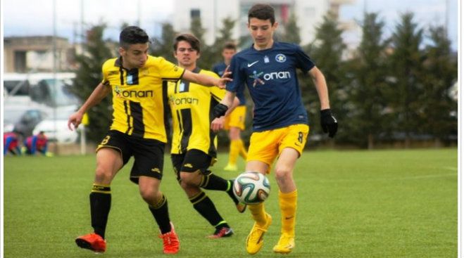 &Sigma;&tau;&alpha;&mu;ά&tau;&eta;&sigma;&epsilon; &tau;&omicron; &sigma;&epsilon;&rho;ί &tau;&eta;&sigmaf; &pi;&alpha;&iota;&delta;&iota;&kappa;ή&sigmaf; &omicron;&mu;ά&delta;&alpha;&sigmaf; &tau;&omicron;&upsilon; &Alpha;&sigma;&tau;έ&rho;&alpha;