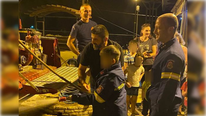 Τρόπαια Γορτυνίας | Μεγάλο ενδιαφέρον από πολίτες που θέλουν να γίνουν εθελοντές πυροσβέστες! (εικόνες)