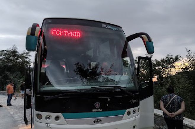 Γορτυνία | Ταλαιπωρία και αγανάκτηση για τους επιβάτες του δρομολογίου Τρίπολη – Λουτρά Ηραίας