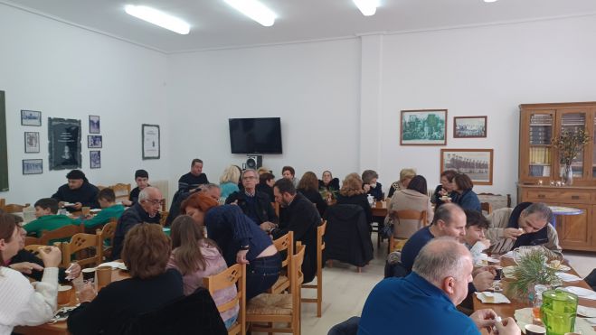 &Eta; &kappa;&omicron;&pi;ή &pi;ί&tau;&alpha;&sigmaf; &tau;&omicron;&upsilon; &Pi;&omicron;&lambda;&iota;&tau;&iota;&sigma;&tau;&iota;&kappa;&omicron;ύ &Sigma;&upsilon;&lambda;&lambda;ό&gamma;&omicron;&upsilon; &Mu;&alpha;&tau;&zeta;&alpha;&gamma;&rho;ά (&epsilon;&iota;&kappa;ό&nu;&epsilon;&sigmaf;)