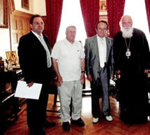 Συνάντηση του προεδρείου της Πανελλαδικής Ένωσης Αρκάδων με τον Αρχιεπίσκοπο