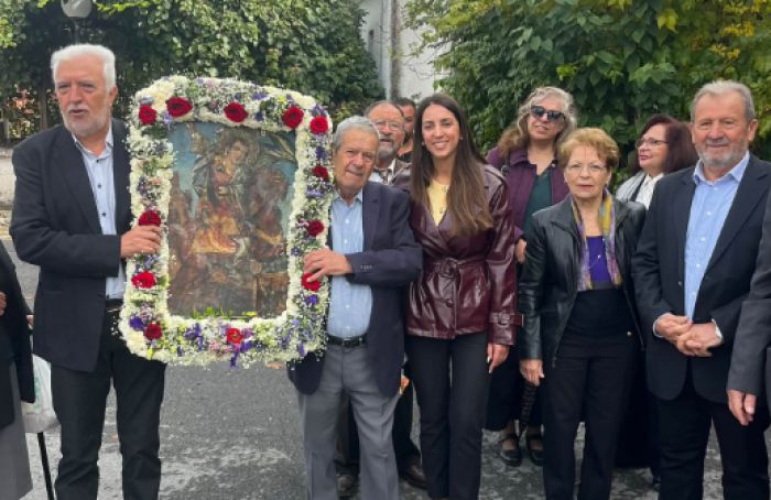 &Lambda;&epsilon;&upsilon;&kappa;&omicron;&chi;ώ&rho;&iota; &Gamma;&omicron;&rho;&tau;&upsilon;&nu;ί&alpha;&sigmaf; | &Lambda;&iota;&tau;&alpha;&nu;&epsilon;ί&alpha; &tau;&eta;&sigmaf; &epsilon;&iota;&kappa;ό&nu;&alpha;&sigmaf; &tau;&omicron;&upsilon; &Alpha;&gamma;ί&omicron;&upsilon; &Delta;&eta;&mu;&eta;&tau;&rho;ί&omicron;&upsilon;, &sigma;&tau;&alpha; &delta;&rho;&omicron;&mu;ά&kappa;&iota;&alpha; &tau;&omicron;&upsilon; &chi;&omega;&rho;&iota;&omicron;ύ (&epsilon;&iota;&kappa;ό&nu;&epsilon;&sigmaf;)
