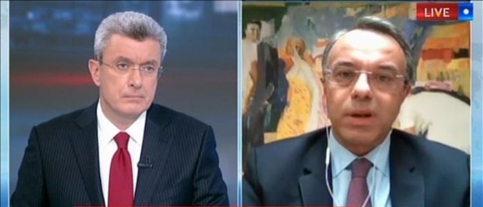 Υπουργός Οικονομικών: "Το μειωμένο ενοίκιο θα ισχύσει και για τις ανοιχτές επιχειρήσεις που έχουν πληγεί από την κρίση"