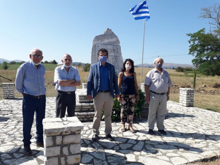 &Omicron; &Sigma;&Upsilon;&Rho;&Iota;&Zeta;&Alpha; &Delta;&upsilon;&tau;&iota;&kappa;&omicron;ύ &Tau;&omicron;&mu;έ&alpha; &Tau;&rho;ί&pi;&omicron;&lambda;&eta;&sigmaf; &tau;ί&mu;&eta;&sigma;&epsilon; &tau;&eta; &mu;&nu;ή&mu;&eta; &tau;&omega;&nu; &epsilon;&kappa;&tau;&epsilon;&lambda;&epsilon;&sigma;&theta;έ&nu;&tau;&omega;&nu; &alpha;&pi;ό &tau;&omicron;&upsilon;&sigmaf; &Nu;&alpha;&zeta;ί &sigma;&tau;&alpha; &Alpha;&lambda;ώ&nu;&iota;&alpha; &Alpha;&lambda;έ&alpha;&sigmaf;