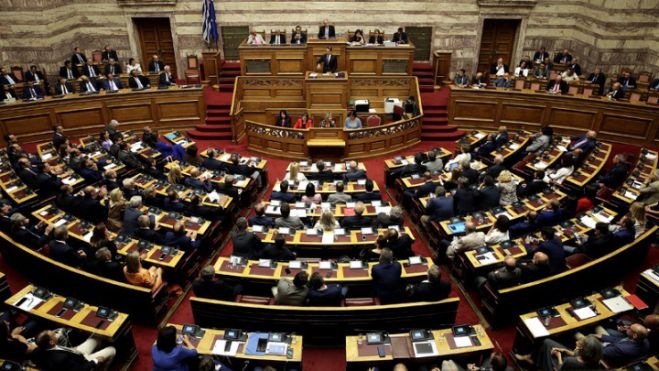 Με 158 ψήφους η κυβέρνηση Μητσοτάκη έλαβε την δεδηλωμένη