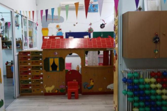 &Epsilon;&iota;&sigma;&alpha;&gamma;&gamma;&epsilon;&lambda;&iota;&kappa;ή έ&rho;&epsilon;&upsilon;&nu;&alpha; &gamma;&iota;&alpha; &tau;&eta; &beta;&rho;&epsilon;&phi;&omicron;&nu;&eta;&pi;&iota;&omicron;&kappa;ό&mu;&omicron; &pi;&omicron;&upsilon; &delta;&epsilon;&nu; &kappa;&alpha;&tau;ά&lambda;&alpha;&beta;&epsilon; ό&tau;&iota; 2,5 &chi;&rho;&omicron;&nu;ώ&nu; &pi;&alpha;&iota;&delta;ί έ&phi;&upsilon;&gamma;&epsilon; &alpha;&pi;ό &tau;&omicron;&nu; &pi;&alpha;&iota;&delta;&iota;&kappa;ό &sigma;&tau;&alpha;&theta;&mu;ό