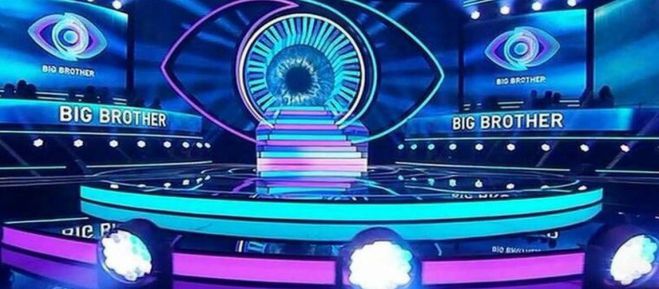 &Omicron; &laquo;Big Brother&raquo; &epsilon;&pi;&iota;&sigma;&tau;&rho;έ&phi;&epsilon;&iota; &sigma;&tau;&omicron;&nu; &Sigma;&Kappa;&Alpha;Ϊ