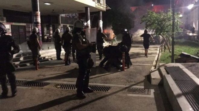 &Eta; &Lambda;&alpha;ϊ&kappa;ή &Sigma;&upsilon;&sigma;&pi;&epsilon;ί&rho;&omega;&sigma;&eta; &Mu;&epsilon;&gamma;&alpha;&lambda;ό&pi;&omicron;&lambda;&eta;&sigmaf; &kappa;&alpha;&tau;&alpha;&delta;&iota;&kappa;ά&zeta;&epsilon;&iota; &tau;&eta;&nu; &epsilon;&pi;ί&theta;&epsilon;&sigma;&eta; &tau;&omega;&nu; &Mu;&Alpha;&Tau; &sigma;&epsilon; &phi;&omicron;&iota;&tau;&eta;&tau;έ&sigmaf; &kappa;&alpha;&iota; &nu;&epsilon;&omicron;&lambda;&alpha;ί&alpha; &sigma;&epsilon; &sigma;&upsilon;&nu;&alpha;&upsilon;&lambda;ί&alpha; &epsilon;&nu;&tau;ό&sigmaf; &tau;&omicron;&upsilon; &Alpha;&Pi;&Theta;