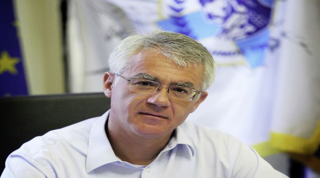 &Sigma;&mu;&upsilon;&rho;&nu;&iota;ώ&tau;&eta;&sigmaf;: &laquo;&Sigma;&tau;ό&chi;&omicron;&sigmaf; &mu;&alpha;&sigmaf; &nu;&alpha; &mu;&epsilon;&iota;&omega;&theta;&epsilon;ί &eta; &delta;&alpha;&pi;ά&nu;&eta; &theta;έ&rho;&mu;&alpha;&nu;&sigma;&eta;&sigmaf; &gamma;&iota;&alpha; &tau;&omicron;&upsilon;&sigmaf; &kappa;&alpha;&tau;&omicron;ί&kappa;&omicron;&upsilon;&sigmaf; &tau;&eta;&sigmaf; &Tau;&rho;ί&pi;&omicron;&lambda;&eta;&sigmaf;&raquo;