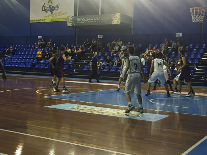 Μπάσκετ - Εφηβικό: Ο Αρκαδικός νίκησε τον Πελασγό