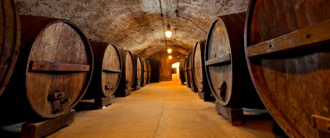 &Kappa;&lambda;&epsilon;ί&nu;&omicron;&upsilon;&nu; &tau;&alpha; &omicron;&iota;&nu;&omicron;&pi;&omicron;&iota;&epsilon;ί&alpha; ... &pi;&rho;&omicron;&epsilon;&iota;&delta;&omicron;&pi;&omicron;&iota;&eta;&tau;&iota;&kappa;ά!