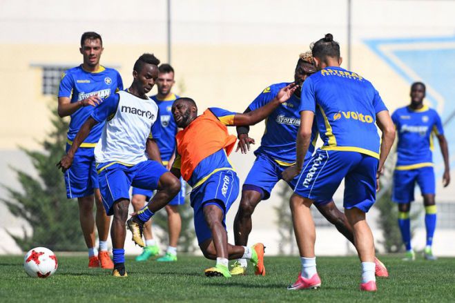 &Omicron;&iota; "20" &epsilon;&pi;&iota;&lambda;&omicron;&gamma;έ&sigmaf; &tau;&omicron;&upsilon; &Pi;&alpha;&nu;&tau;&epsilon;&lambda;ί&delta;&eta; &gamma;&iota;&alpha; &tau;&omicron; &mu;&alpha;&tau;&sigmaf; &mu;&epsilon; &tau;&omicron;&nu; &Omicron;&lambda;&upsilon;&mu;&pi;&iota;&alpha;&kappa;ό!