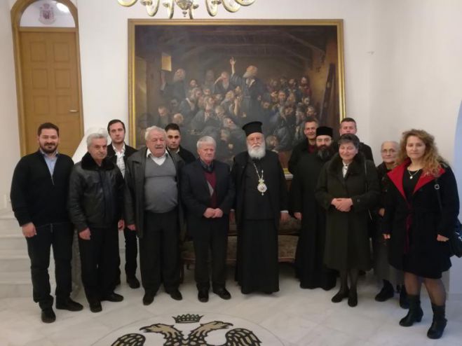 &Mu;&eta;&tau;&rho;&omicron;&pi;&omicron;&lambda;ί&tau;&eta;&sigmaf; &Alpha;&lambda;έ&xi;&alpha;&nu;&delta;&rho;&omicron;&sigmaf; | &Gamma;&epsilon;ύ&mu;&alpha; &alpha;&gamma;ά&pi;&eta;&sigmaf; &sigma;&tau;&omicron;&upsilon;&sigmaf; &nu;&epsilon;&omega;&kappa;ό&rho;&omicron;&upsilon;&sigmaf; &tau;&eta;&sigmaf; &Tau;&rho;ί&pi;&omicron;&lambda;&eta;&sigmaf; (&epsilon;&iota;&kappa;ό&nu;&epsilon;&sigmaf;)