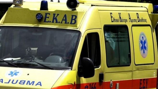 &Kappa;&alpha;&lambda;&alpha;&mu;ά&tau;&alpha; | &Gamma;&upsilon;&nu;&alpha;ί&kappa;&alpha; έ&chi;&alpha;&sigma;&epsilon; &tau;&eta; &zeta;&omega;ή &tau;&eta;&sigmaf; &pi;έ&phi;&tau;&omicron;&nu;&tau;&alpha;&sigmaf; &sigma;&tau;&omicron; &kappa;&epsilon;&nu;ό