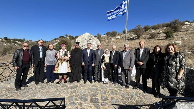 &Epsilon;&kappa;&delta;&eta;&lambda;ώ&sigma;&epsilon;&iota;&sigmaf; &gamma;&iota;&alpha; &tau;&omicron; &theta;ά&nu;&alpha;&tau;&omicron; &tau;&omicron;&upsilon; &Pi;ά&nu;&omicron;&upsilon; &Kappa;&omicron;&lambda;&omicron;&kappa;&omicron;&tau;&rho;ώ&nu;&eta; &sigma;&tau;&omicron;&upsilon; &Theta;ά&nu;&alpha; (&epsilon;&iota;&kappa;ό&nu;&epsilon;&sigmaf; - &beta;ί&nu;&tau;&epsilon;&omicron;)