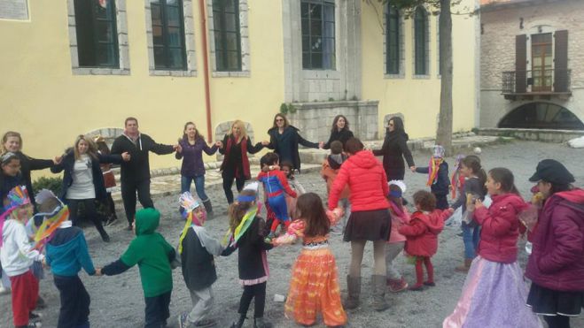 Το … τσίκνισαν στο Δημοτικό Σχολείο Δημητσάνας! (εικόνες)