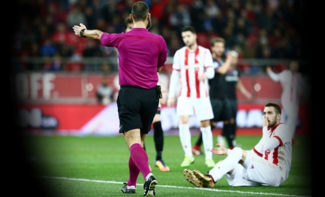 &Pi;έ&nu;&alpha;&lambda;&tau;&iota; - &kappa;&omega;&mu;&omega;&delta;ί&alpha; &sigma;&tau;&omicron; &Kappa;&alpha;&rho;&alpha;ϊ&sigma;&kappa;ά&kappa;&eta; (vd)