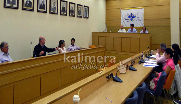 Έ&nu;&tau;&alpha;&sigma;&eta; &kappa;&alpha;&iota; &alpha;&pi;&omicron;&chi;ώ&rho;&eta;&sigma;&eta; &tau;&omicron;&upsilon; &Eta;&lambda;ί&alpha; &Kappa;ά&mu;&alpha;&rho;&eta; &alpha;&pi;ό &tau;&eta; &sigma;&upsilon;&nu;&epsilon;&delta;&rho;ί&alpha;&sigma;&eta; &tau;&eta;&sigmaf; &Delta;&eta;&mu;&omicron;&tau;&iota;&kappa;ή&sigmaf; &Kappa;&omicron;&iota;&nu;ό&tau;&eta;&tau;&alpha;&sigmaf;