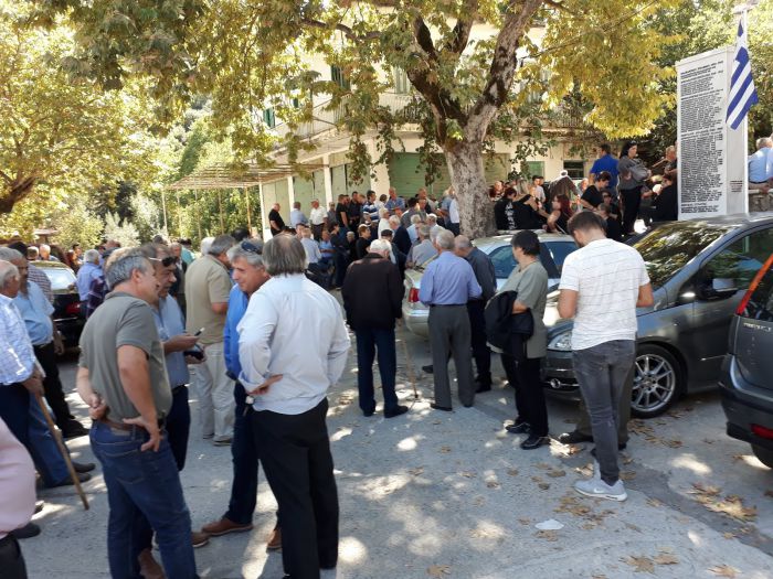 Μυγδαλιά Γορτυνίας | Το τελευταίο "αντίο" στον παπα-Γιώργη ...