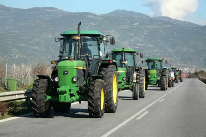 Ποιοι αγρότες κερδίζουν έκπτωση φόρου έως 2.100 ευρώ