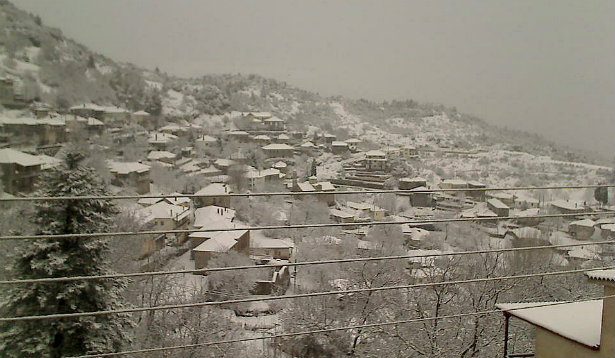 Στα … λευκά ντύθηκε η ορεινή Αρκαδία (φωτογραφίες)!