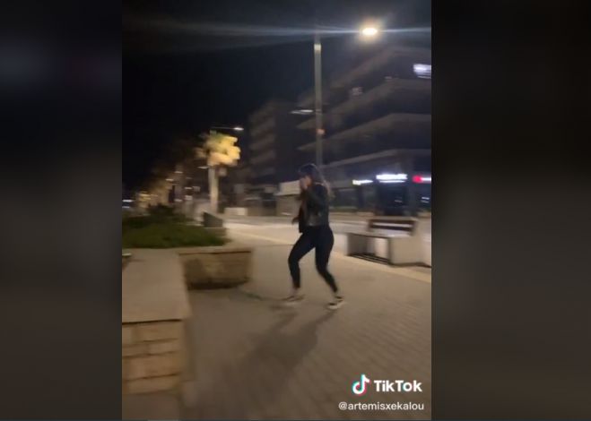 Ό&tau;&alpha;&nu; &delta;&epsilon;&nu; έ&chi;&epsilon;&iota;&sigmaf; &sigma;&tau;&epsilon;ί&lambda;&epsilon;&iota; &mu;ή&nu;&upsilon;&mu;&alpha; &sigma;&tau;&omicron; 13033 &kappa;&alpha;&iota; &beta;&lambda;έ&pi;&epsilon;&iota;&sigmaf; &pi;&epsilon;&rho;&iota;&pi;&omicron;&lambda;&iota;&kappa;ό! (vd)