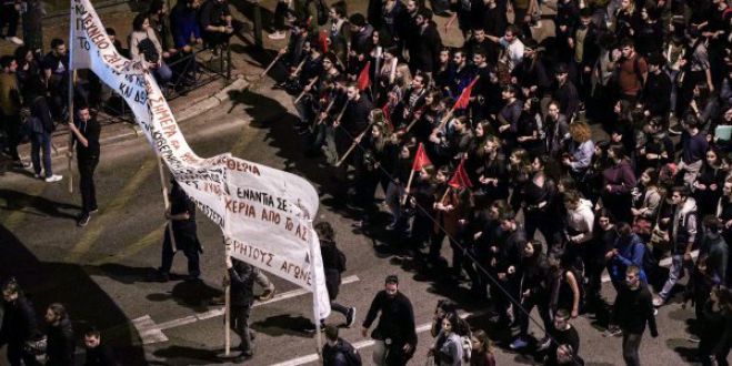 &Pi;&omicron;&lambda;&upsilon;&tau;&epsilon;&chi;&nu;&epsilon;ί&omicron; | Έ&nu;&tau;&alpha;&sigma;&eta; &sigma;&tau;&eta;&nu; &pi;&omicron;&rho;&epsilon;ί&alpha; - Ή&rho;&theta;&alpha;&nu; &sigma;&tau;&alpha; &chi;έ&rho;&iota;&alpha; &Kappa;&Kappa;&Epsilon; &kappa;&alpha;&iota; &Sigma;&Upsilon;&Rho;&Iota;&Zeta;&Alpha; (vd)
