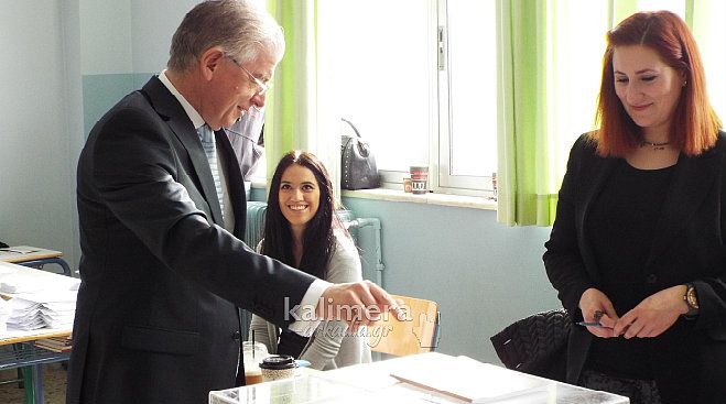 Στο 3ο Γυμνάσιο ψήφισε ο Λυκουρέντζος: «Η Αρκαδία ψηφίζει ακεραιότητα» (εικόνες)