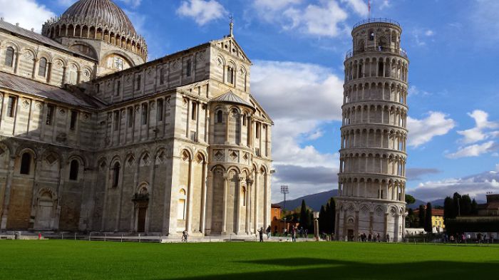 &Mu;&omicron;&upsilon;&sigma;&iota;&kappa;ό &sigma;&chi;&omicron;&lambda;&epsilon;ί&omicron;: &Alpha;&pi;&omicron;&sigma;&tau;&omicron;&lambda;ή &sigma;&tau;&eta;&nu; &Pi;ί&zeta;&alpha; &tau;&eta;&sigmaf; &Iota;&tau;&alpha;&lambda;ί&alpha;&sigmaf;!