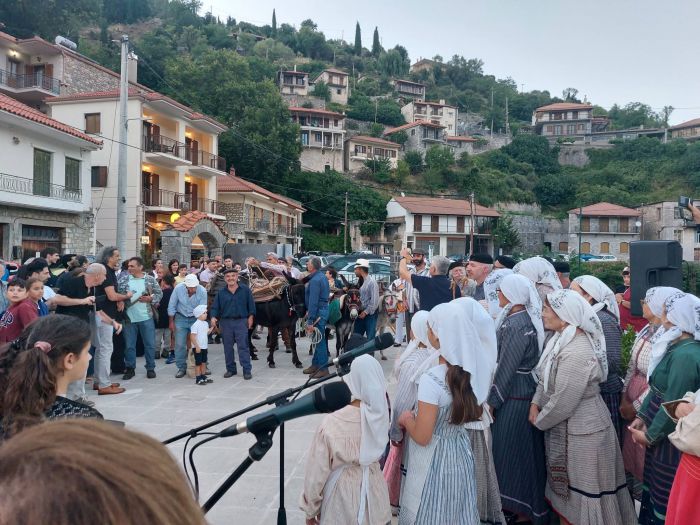 &Tau;&alpha; &Lambda;&alpha;&gamma;&kappa;ά&delta;&iota;&alpha; &upsilon;&pi;&omicron;&delta;έ&chi;&theta;&eta;&kappa;&alpha;&nu; &theta;&epsilon;&rho;&mu;ά &tau;&omicron; 8&omicron; &Epsilon;&rho;&gamma;&alpha;&sigma;&tau;ή&rho;&iota;&omicron; &tau;&eta;&sigmaf; &Tau;έ&chi;&nu;&eta;&sigmaf; &tau;&eta;&sigmaf; &Pi;έ&tau;&rho;&alpha;&sigmaf;! (&epsilon;&iota;&kappa;ό&nu;&epsilon;&sigmaf;)