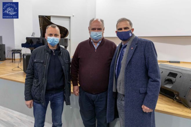 Μπάλες από τον Αστέρα στο Μουσικό | Χατζόπουλος: «Σχολείο – πρότυπο, μάδα – πρότυπο» (vd)