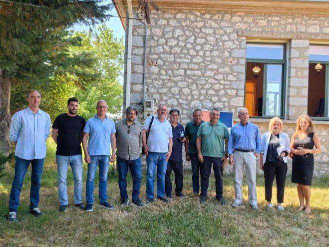 &Kappa;έ&nu;&tau;&rho;&omicron; &Omicron;&iota;&nu;&omicron;&tau;&omicron;&upsilon;&rho;&iota;&sigma;&mu;&omicron;ύ &alpha;&pi;ό &tau;&omicron;&nu; &Delta;ή&mu;&omicron; &Tau;&rho;ί&pi;&omicron;&lambda;&eta;&sigmaf; &sigma;&tau;&eta;&nu; &Epsilon;&pi;&iota;&sigma;&kappa;&omicron;&pi;ή &Tau;&epsilon;&gamma;έ&alpha;&sigmaf; | &Tau;&zeta;&iota;&omicron;ύ&mu;&eta;&sigmaf;: "&Alpha;&nu;&alpha;&delta;&epsilon;&iota;&kappa;&nu;ύ&omicron;&upsilon;&mu;&epsilon; &tau;&omicron; &pi;&rho;&omicron;ϊό&nu;, &pi;&rho;&omicron;&sigma;&epsilon;&lambda;&kappa;ύ&omicron;&upsilon;&mu;&epsilon; &nu;έ&omicron;&upsilon;&sigmaf; &epsilon;&pi;&iota;&sigma;&kappa;έ&pi;&tau;&epsilon;&sigmaf;"! (vd)