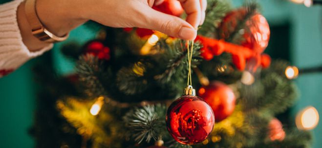 &Gamma;&iota;&alpha;&tau;ί &kappa;&rho;&epsilon;&mu;ά&mu;&epsilon; &mu;&pi;ά&lambda;&epsilon;&sigmaf; &sigma;&tau;&omicron; &Chi;&rho;&iota;&sigma;&tau;&omicron;&upsilon;&gamma;&epsilon;&nu;&nu;&iota;ά&tau;&iota;&kappa;&omicron; &delta;έ&nu;&tau;&rho;&omicron;;