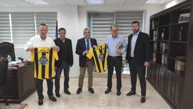 &Gamma;ή&pi;&epsilon;&delta;&omicron; &Phi;&iota;&lambda;&iota;&kappa;ώ&nu; | 140.000 &delta;ί&nu;&epsilon;&iota; &eta; &Pi;&epsilon;&rho;&iota;&phi;έ&rho;&epsilon;&iota;&alpha; &kappa;&alpha;&iota; 65.000 &omicron; &Delta;ή&mu;&omicron;&sigmaf; &gamma;&iota;&alpha; &nu;έ&omicron; &chi;&lambda;&omicron;&omicron;&tau;ά&pi;&eta;&tau;&alpha;!