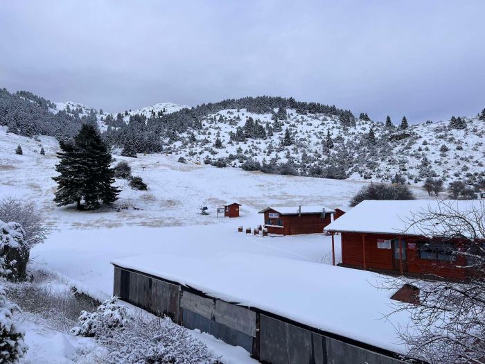 Μόνο για βόλτα σήμερα στο Χιονοδρομικό Κέντρο Μαινάλου