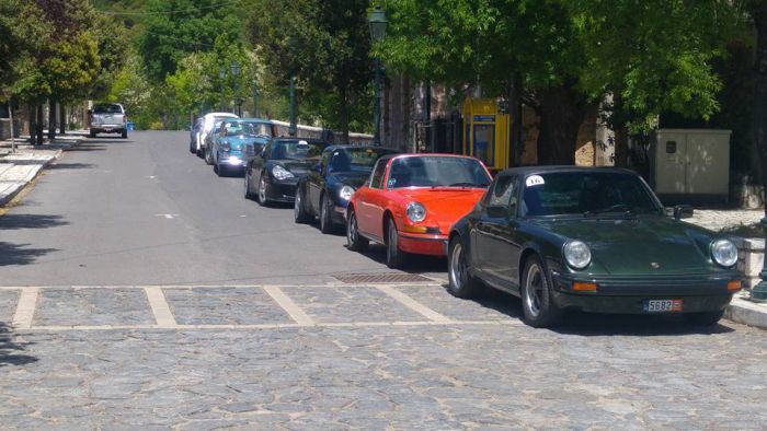 Ιστορικά αυτοκίνητα κάνουν βόλτα στη Γορτυνία!